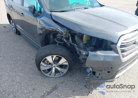 2019 Subaru Ascent Premium из США, поврежденный, VIN 4S4WMACD2K3466495